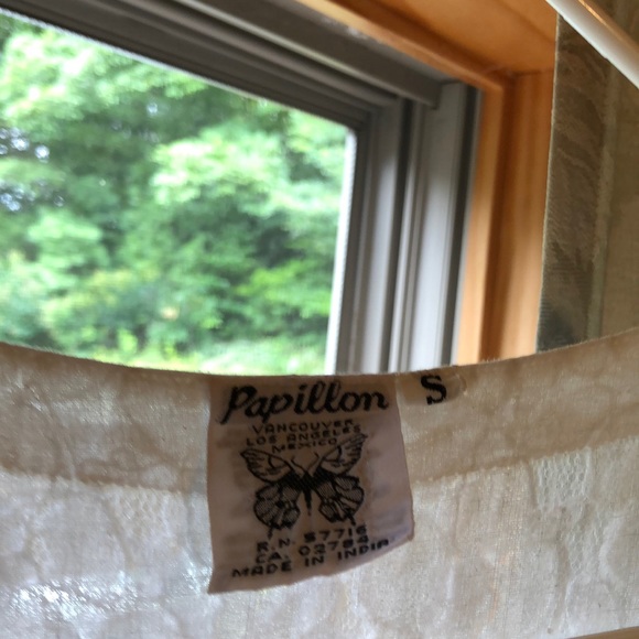 Vintage white lace dress - Picture 3 of 4